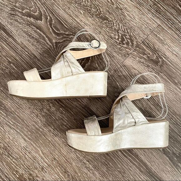 Matisse starline wedges nwot - Picture 11 of 11